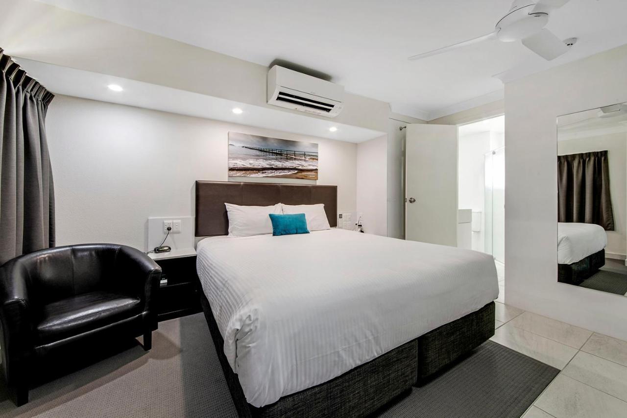 Endeavour Inn Emu Park Kültér fotó