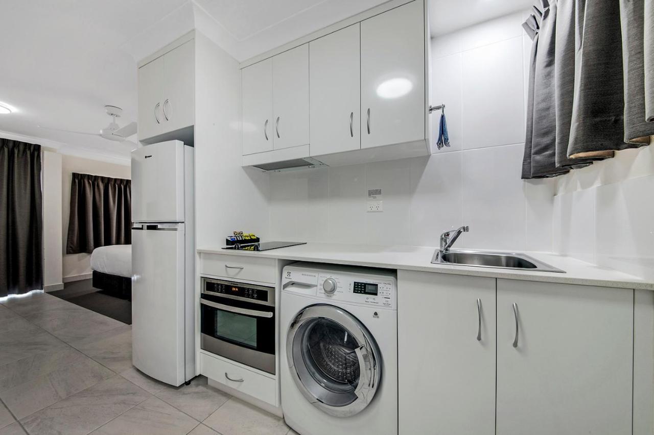Endeavour Inn Emu Park Kültér fotó